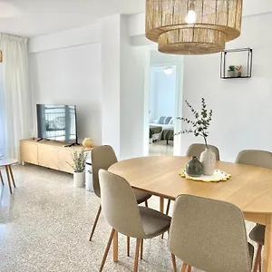 https://cozy-and-quiet-pax8-los-boliches-3d-2b-pool-and-close.1costadelsol.com